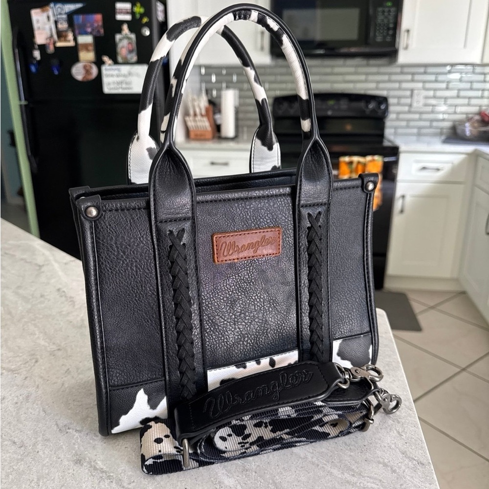 Wrangler concealed carry purse